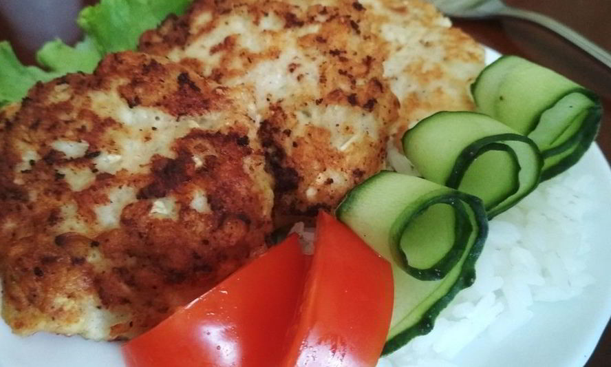 Рецепт оладий из капусты и куриного фарша