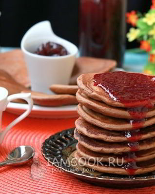 Оладьи на кислом молоке с какао