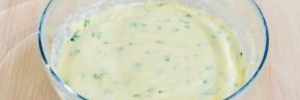 оладьи на сметане с зеленым луком