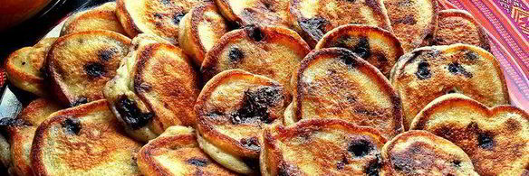 оладьи с шоколадно-ягодной добавкой