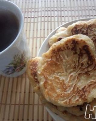 Яблочные оладьи