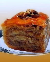 Пахлава из слоеного теста Вкусняшка