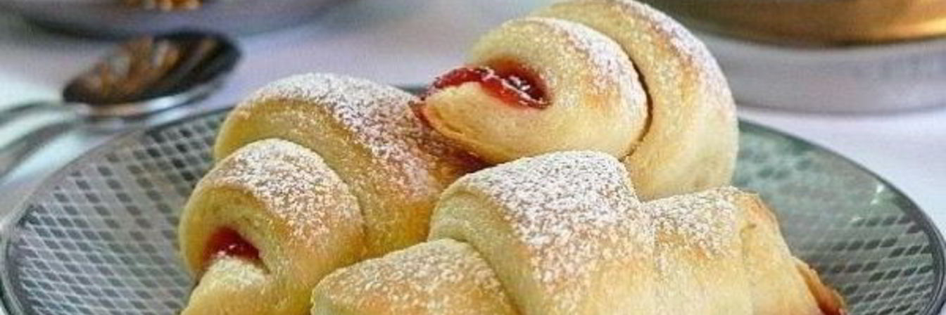 Дрожжевые рогалики