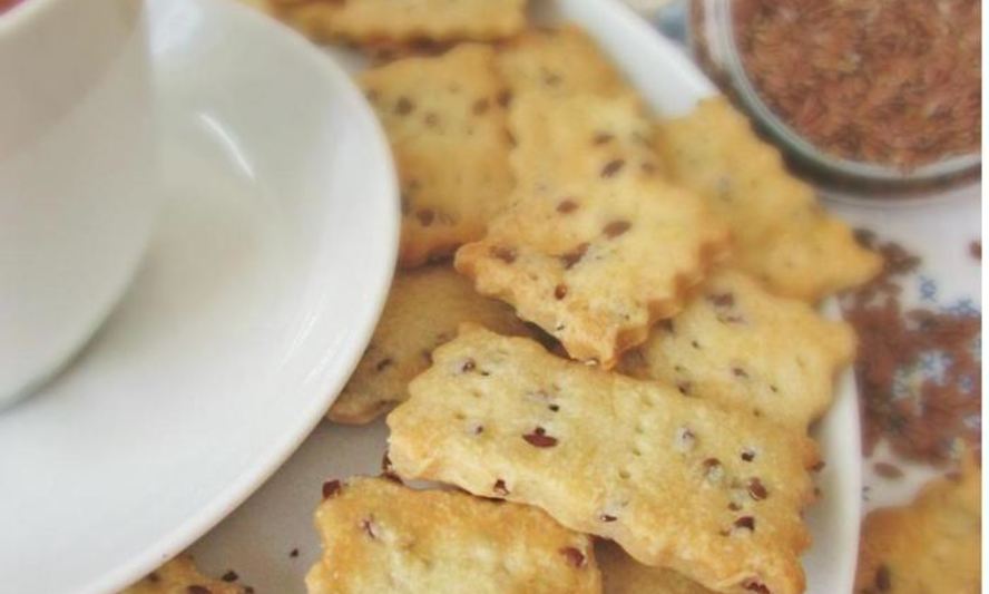 Рецепт галетного печенья с семенами льна