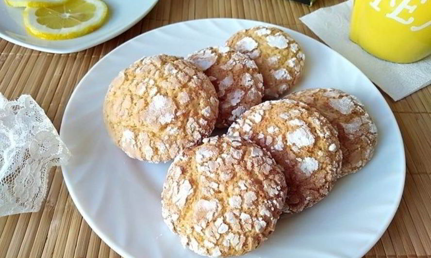 Рецепт лимонно-кокосового печенье с трещинками