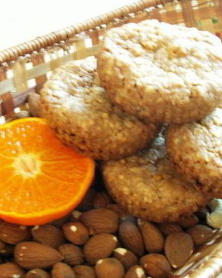 Овсяное печенье с курагой и белым шоколадом