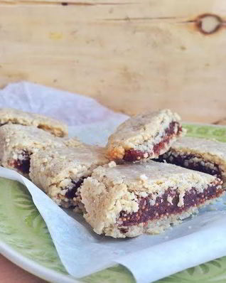 Печенье из кешью и инжира