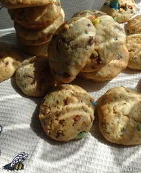 Печенье с драже m&m