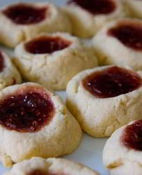 Печенье с малиновым вареньем