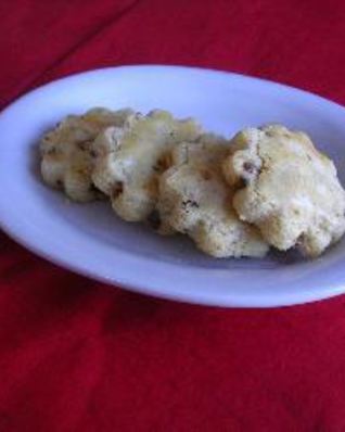 Печенье с миндально-карамельной крошкой