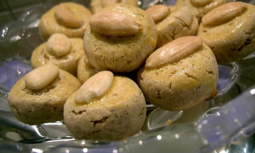 Рецепт пряного печенья с миндалем