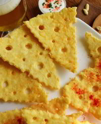 Сырные крекеры