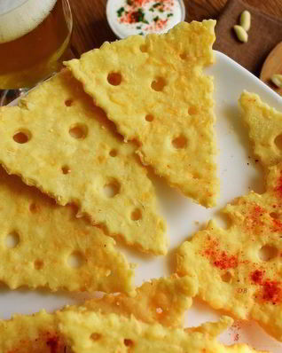 Сырные крекеры