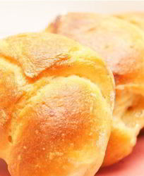 Творожные булочки-рогалики с джемом