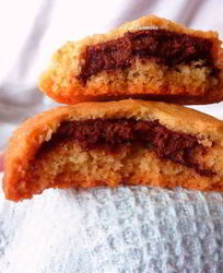 Ванильное печенье с шоколадно-ореховой начинкой