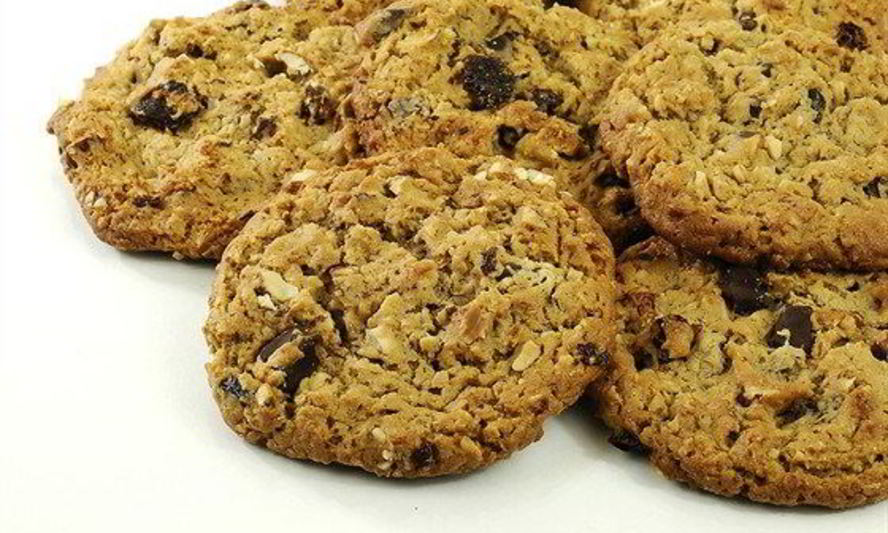 Рецепт яблочных печений с орехами, изюмом и специями