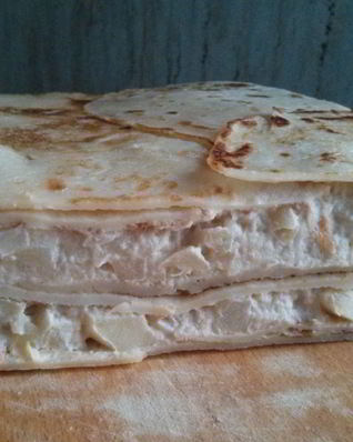 Блинный пирог с яблоками