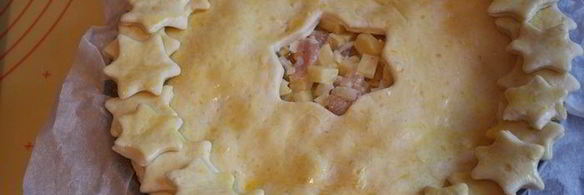домашний пирог с картофелем и курицей