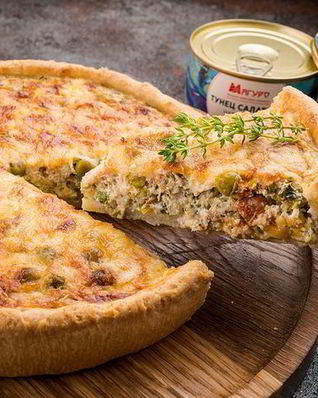 Киш с тунцом