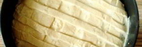 луковый пирог из слоеного теста