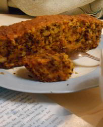 Морковный пирог с орехами