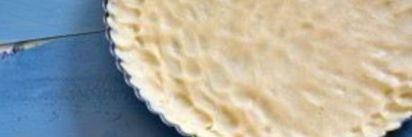 песочный пирог с замороженными ягодами