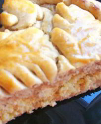 Пирог из цельнозерновой муки с капустой и домашним сыром