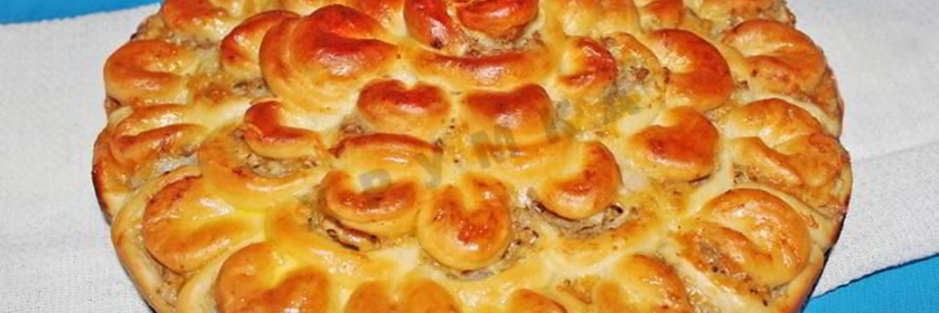 Пирог Хризантема с фаршем и сыром