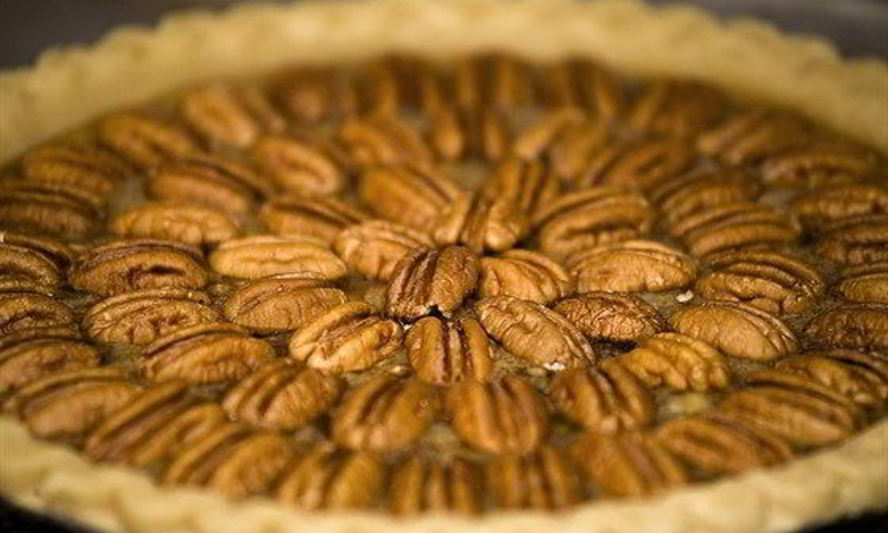 Рецепт пирога с орехами пекан, тростниковым сиропом и ромом