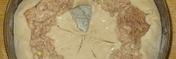 пирог с тунцом