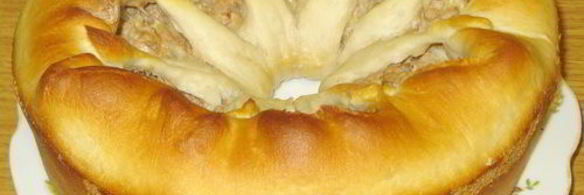 пирог с тунцом