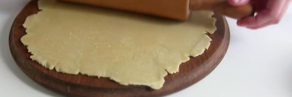 пирог с вареными яйцами и зеленым луком