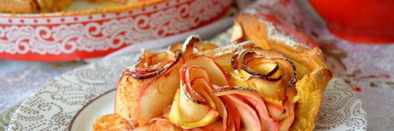 Пирог Яблочные розы