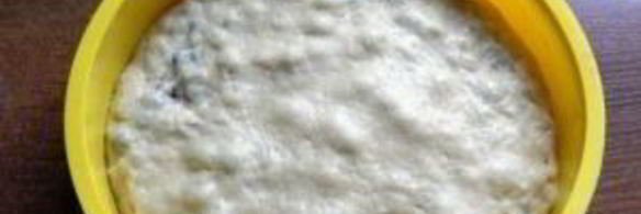 постный пирог со смородиной