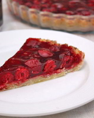 Вишневый пирог из творожного теста