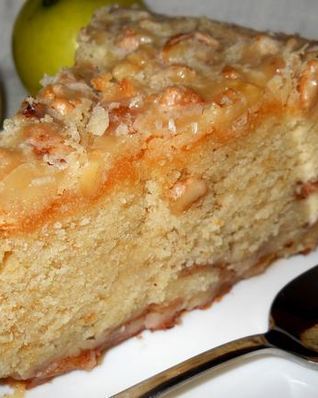 Влажный яблочный пирог Невозможно оторваться