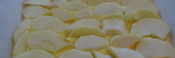 яблочный пирог с карамельной крошкой