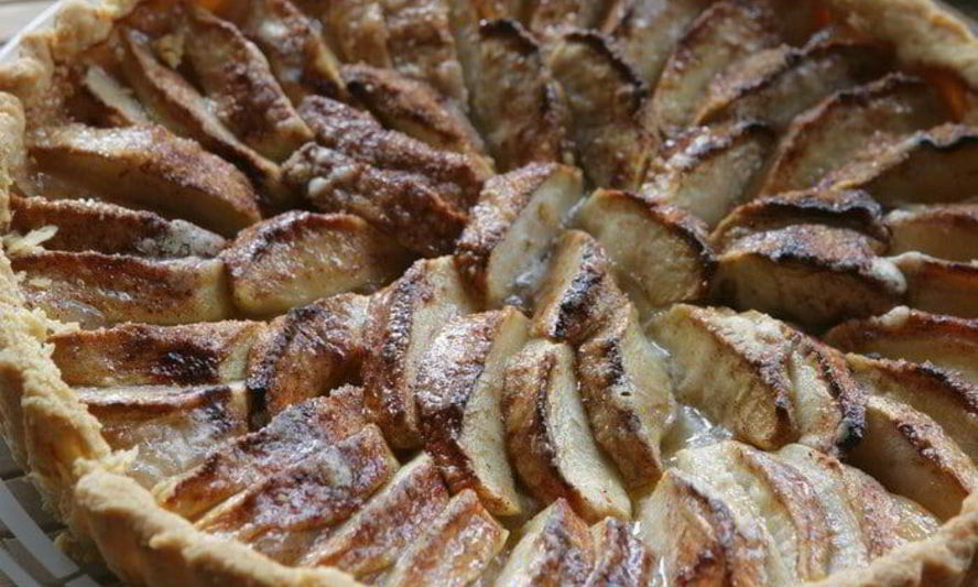 Рецепт яблочного пирога с корицей