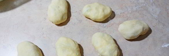 быстрые пирожки с творогом и зеленым луком