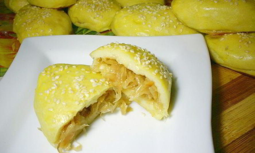 Рецепт картофельных пирожков с начинкой из квашеной капусты