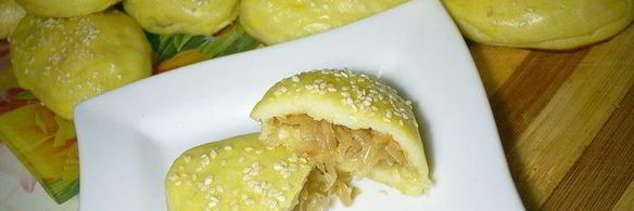 картофельные пирожки с начинкой из квашеной капусты