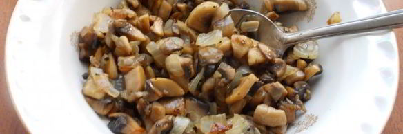 хрустящие открытые пирожки-цветочки с грибами