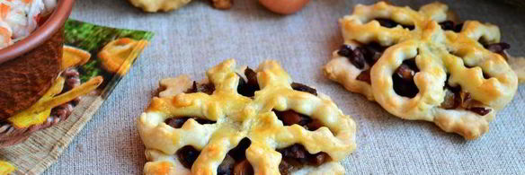 хрустящие открытые пирожки-цветочки с грибами