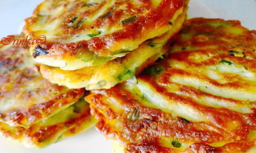 Рецепт оладушек-пирожков с зеленью и яйцом