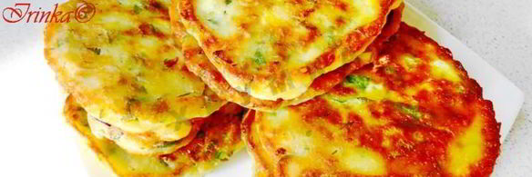 оладушки-пирожки с зеленью и яйцом