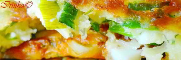 оладушки-пирожки с зеленью и яйцом