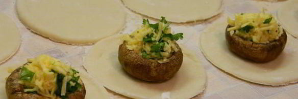 пирожки грибные бомбочки