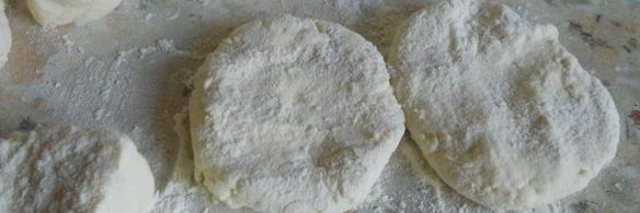 пирожки из творожного теста с капустой и яйцом