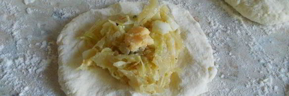 пирожки из творожного теста с капустой и яйцом