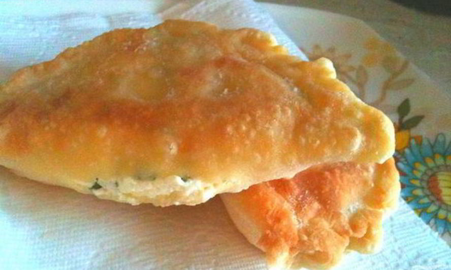 Рецепт пирожков минутка с адыгейским сыром